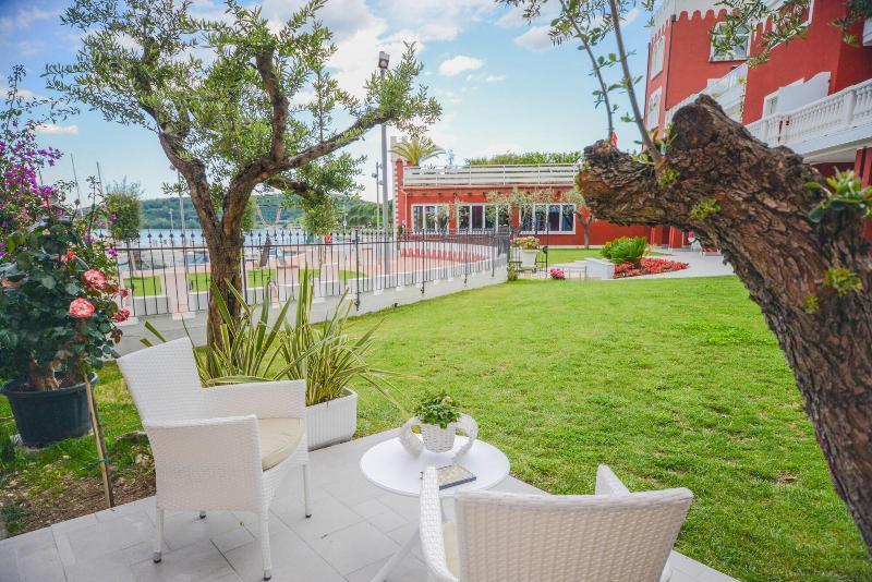 Hotel Villa Garuti 加达湖畔帕登赫 外观 照片