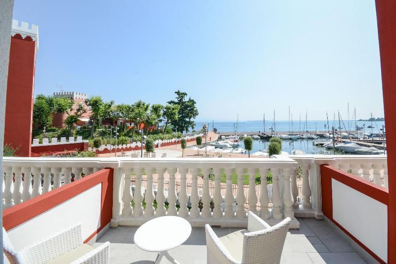 Hotel Villa Garuti 加达湖畔帕登赫 外观 照片