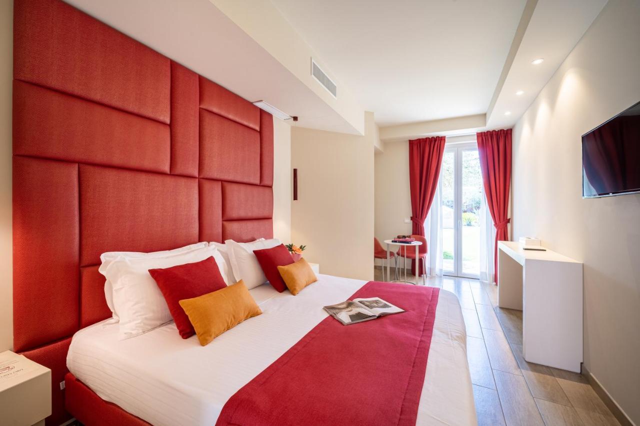 Hotel Villa Garuti 加达湖畔帕登赫 外观 照片