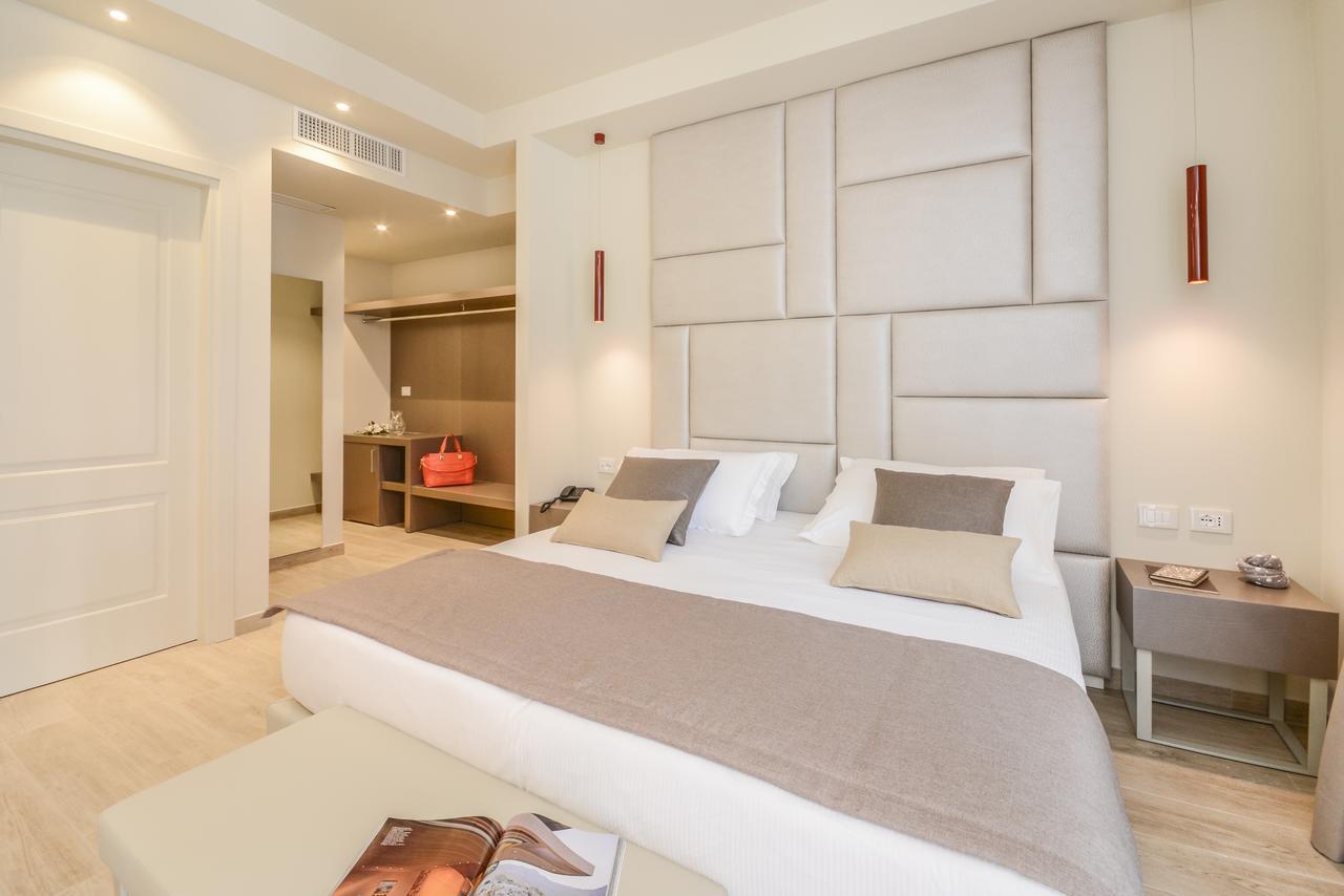 Hotel Villa Garuti 加达湖畔帕登赫 外观 照片