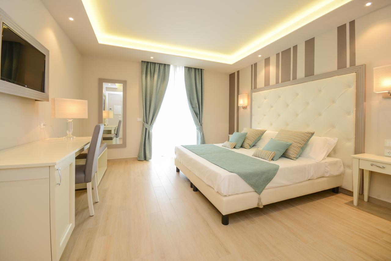 Hotel Villa Garuti 加达湖畔帕登赫 外观 照片