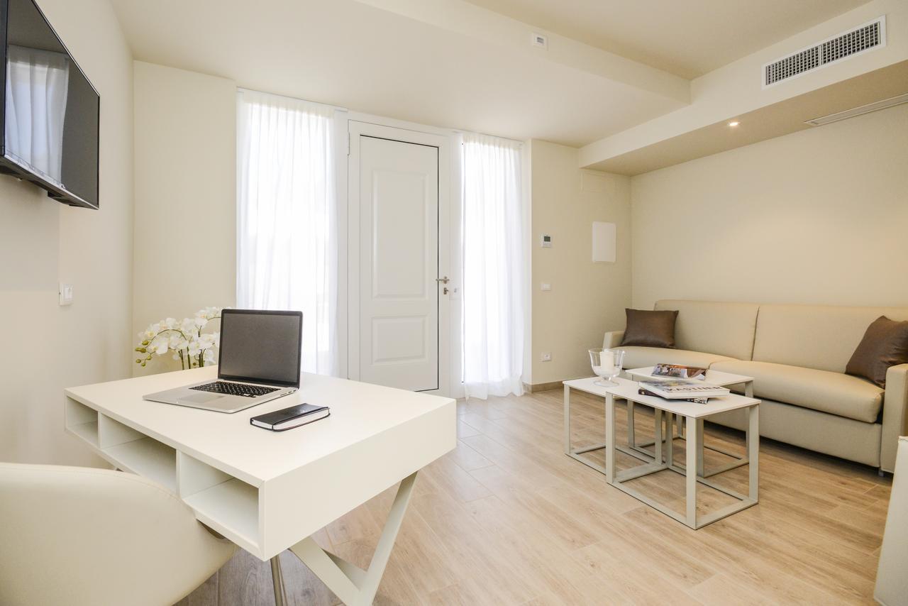 Hotel Villa Garuti 加达湖畔帕登赫 外观 照片