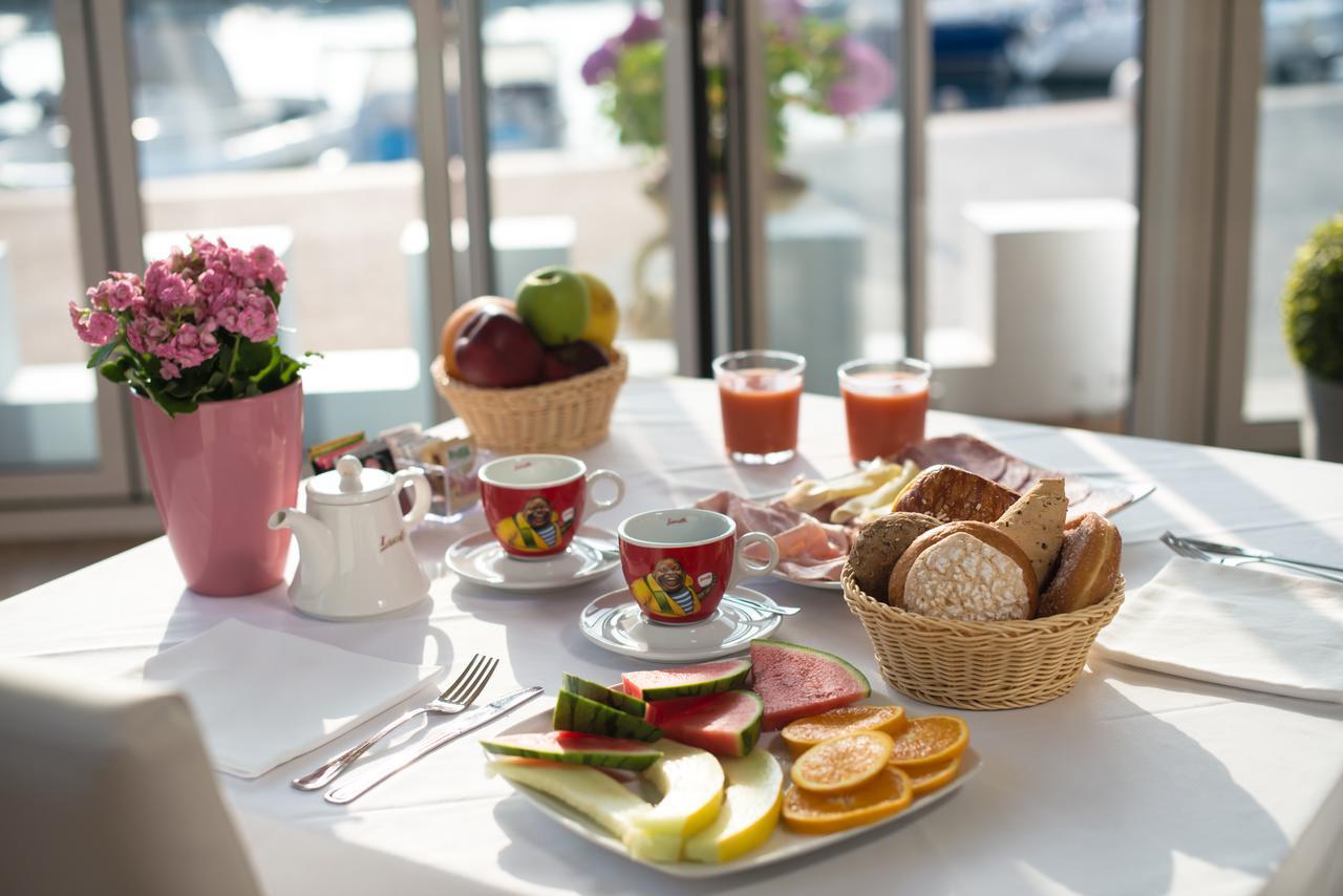 Hotel Villa Garuti 加达湖畔帕登赫 外观 照片